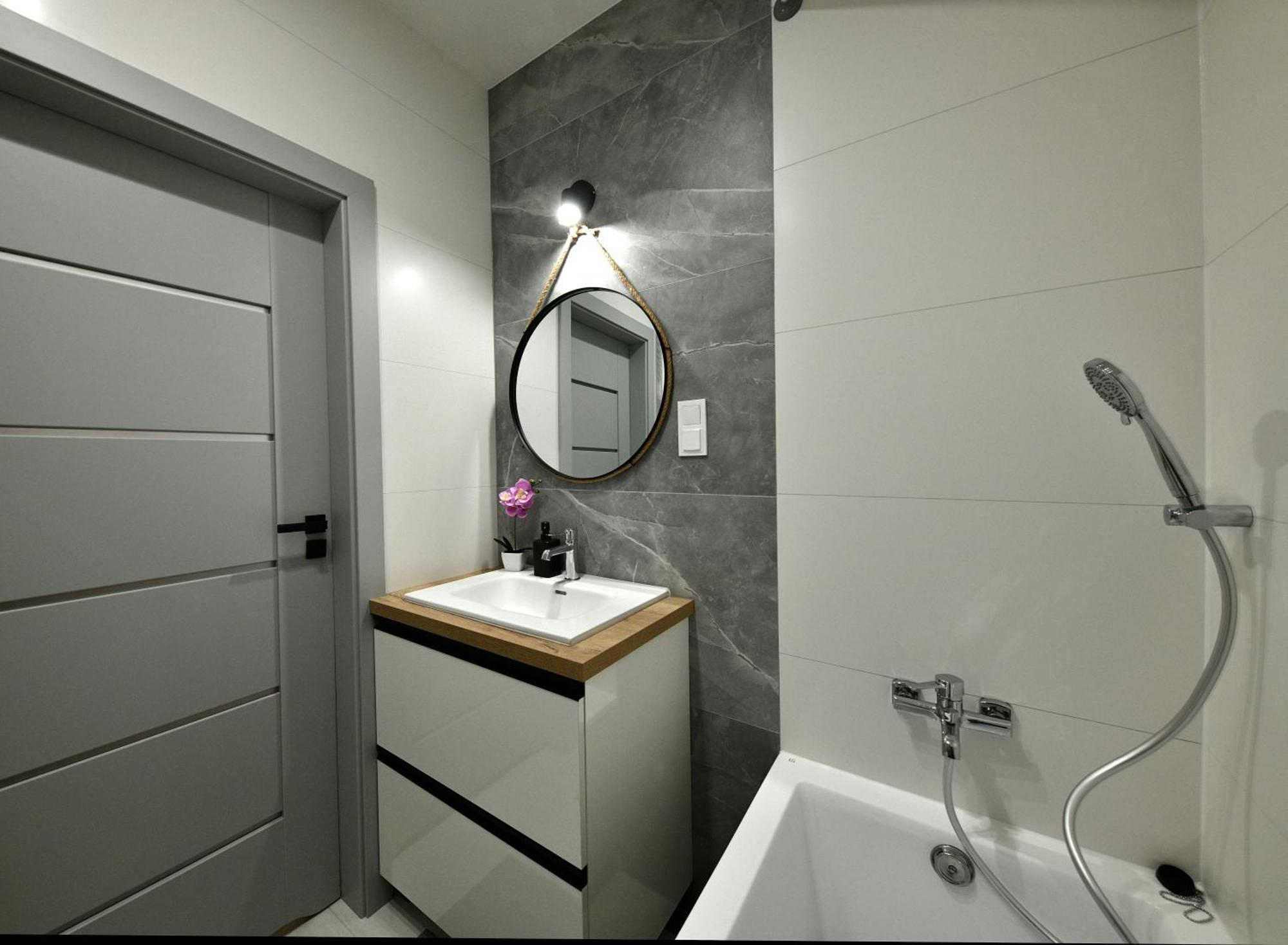 Superapart Prymasa 1000-Lecia 6A, Hidden Gem - Ideal For Relaxation & Escapes Rzeszow Exterior photo