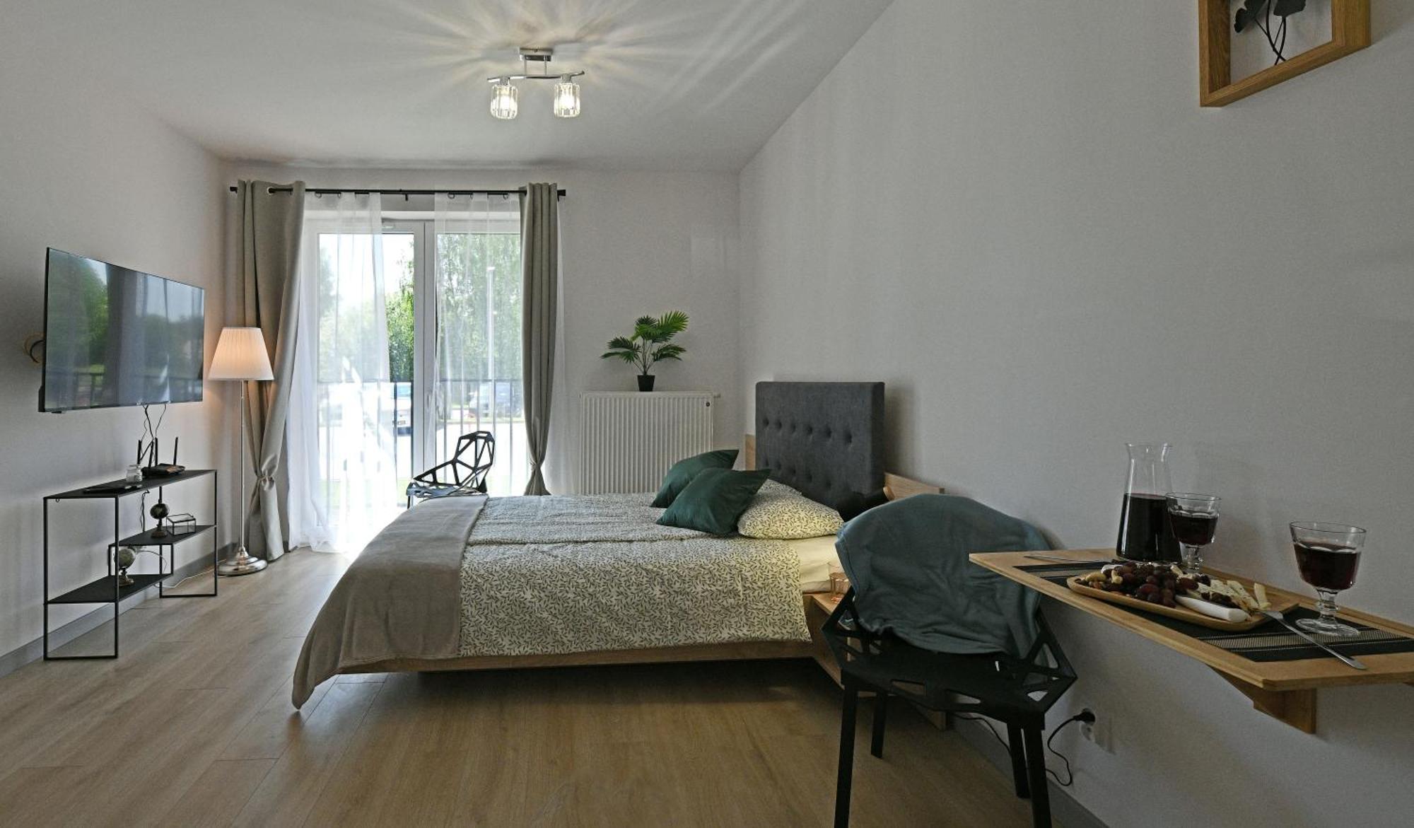 Superapart Prymasa 1000-Lecia 6A, Hidden Gem - Ideal For Relaxation & Escapes Rzeszow Exterior photo